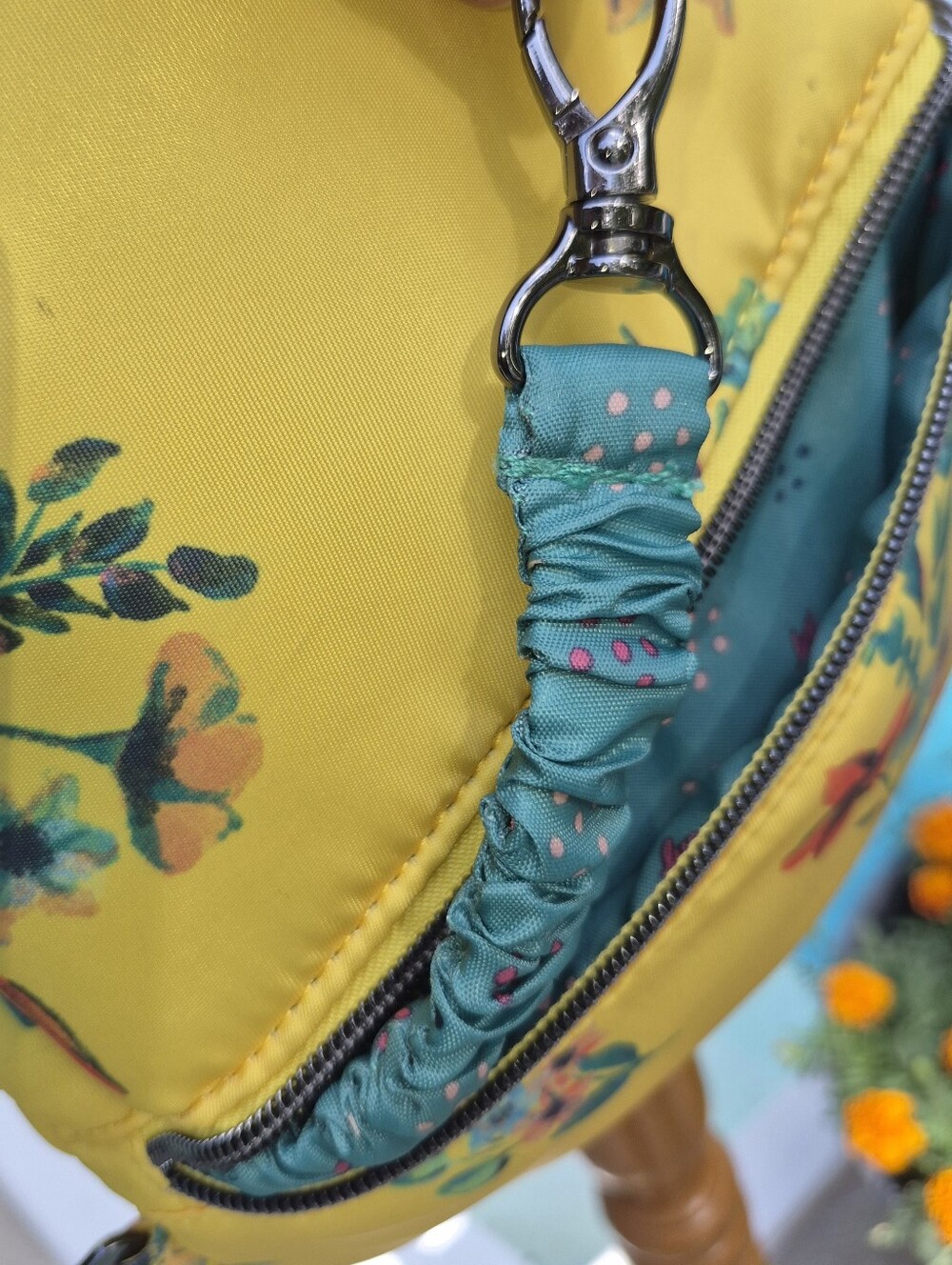 Lugz Yellow Quilted Floral Crossbody Sling Bag - Picture 5 of 10